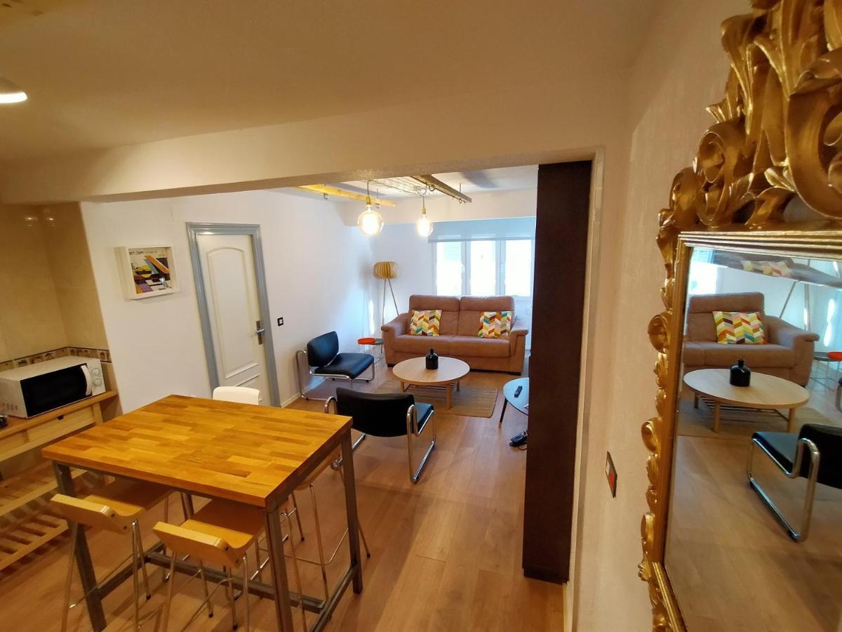 Lotila Flats Playa Apartment Gijon Bagian luar foto